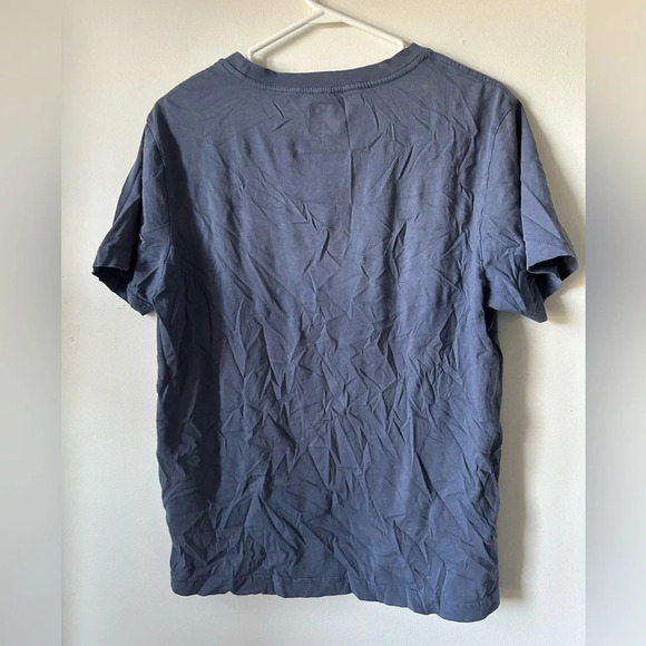 Hurley Men’s Blue Graphic Tee - Picture 2 of 3